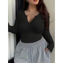 Plus Size Casual Knitted T-Shirt with Round Neck And Slightly Stretchy Polyester Fabric with Buttons for Women